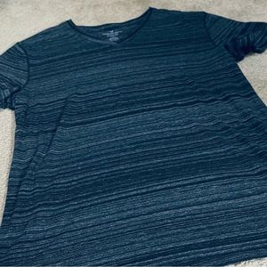 Mens like new American eagle super soft t shirt
